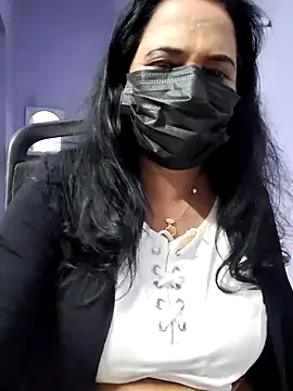Snapshot of mallu-lover chatting on 10-14-25, 12:50 mallu-lover online show from 10-14-25, 12:50