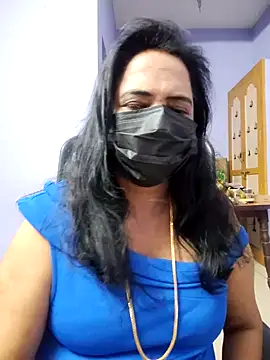 Snapshot of mallu-lover chatting on 10-21-25, 05:02 mallu-lover online show from 10-21-25, 05:02