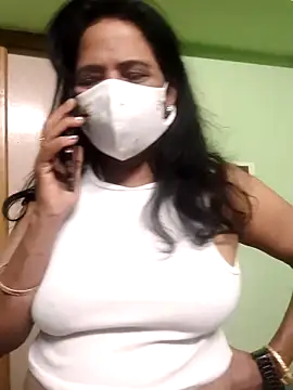 mallu-lover online show from 11-15-25, 06:15