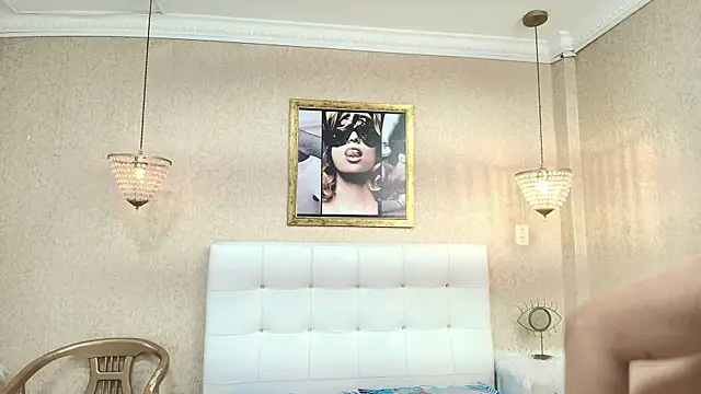 Miladiosa online show from 02-25-26, 12:15