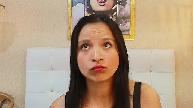 Miladiosa online show from 03-24-26, 11:48