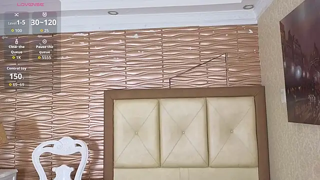 Miladiosa online show from 07-18-26, 12:42