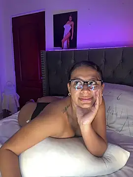 ema zoe online show from 04-26-26, 11:02