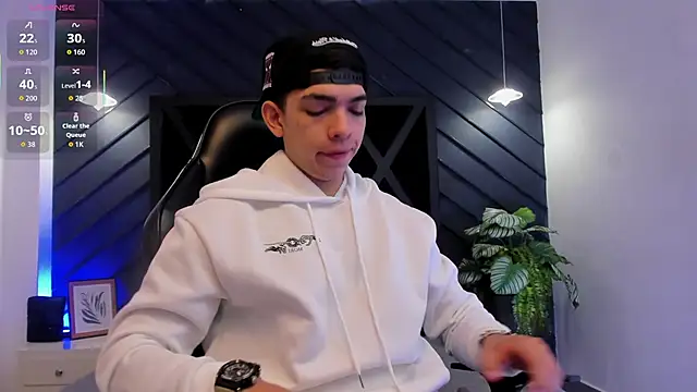 Eryonbradley online show from 01-14-26, 11:27