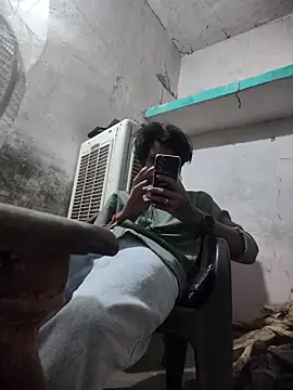 yashuuuu021 online show from 03-13-26, 07:20