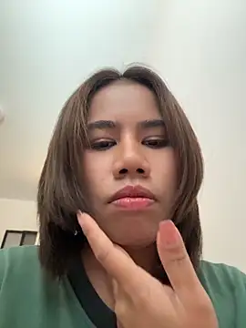 Kath C online show from 06-19-26, 06:40
