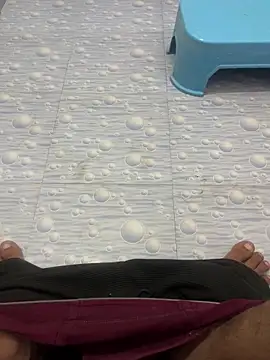 Snapshot of NoddingScorpion chatting on 09-25-25, 04:49 NoddingScorpion online show from 09-25-25, 04:49