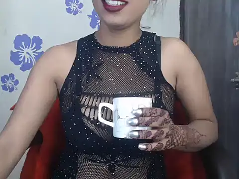 Snapshot of Love-Sex_Love chatting on 12-05-25, 05:53 Love-Sex Love online show from 12-05-25, 05:53