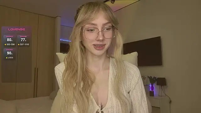 Lunainnk online show from 04-20-26, 12:46