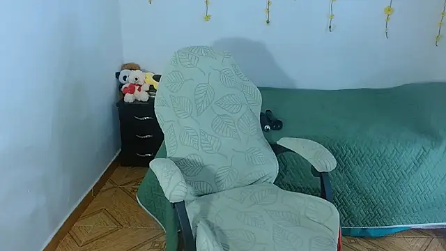 sajecrismaa online show from 04-13-26, 08:14