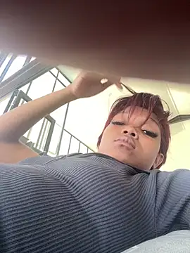 Snapshot of BaddestAss22 chatting on 02-08-26, 11:35 BaddestAss22 online show from 02-08-26, 11:35