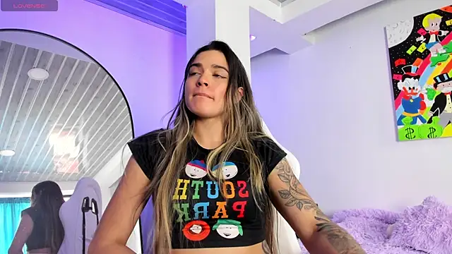 MiaVillalobos online show from 04-22-26, 09:49