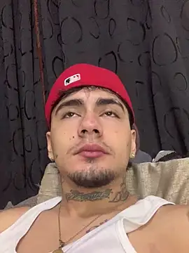 Snapshot of JamesDeker chatting on 11-19-25, 10:59 JamesDeker online show from 11-19-25, 10:59