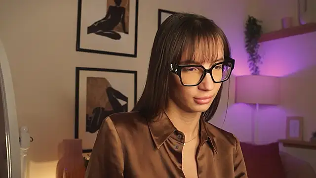 midnightbby  online show from 01-13-26, 05:18