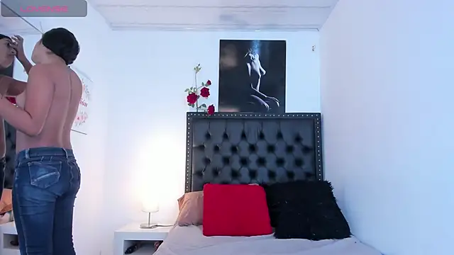 Snapshot of ScarlettVell chatting on 11-24-25, 07:24 ScarlettVell online show from 11-24-25, 07:24