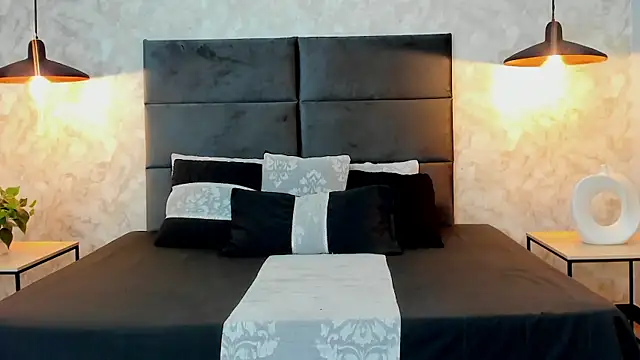 RaphaelDufort online show from 10-06-25, 11:57