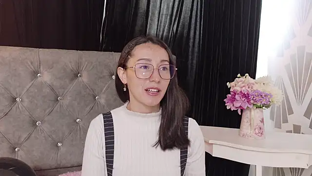 Ginevra esposito online show from 09-17-25, 12:51