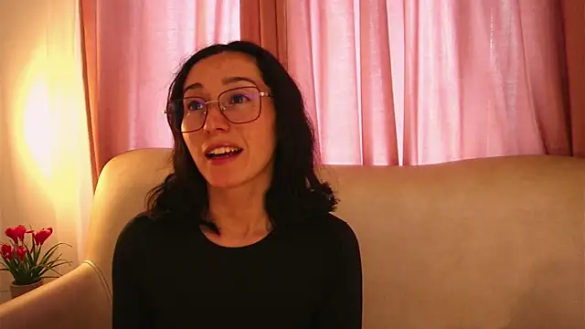 Ginevra esposito online show from 06-05-26, 04:35