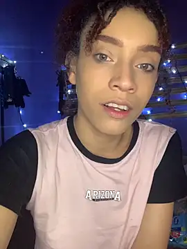 ValentinaStorm1 online show from 11-02-25, 12:07