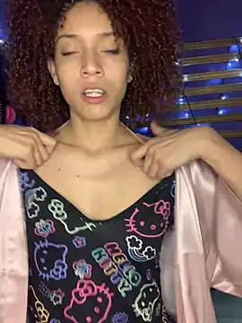 ValentinaStorm1 online show from 11-05-25, 11:54