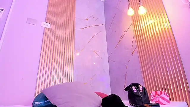 Ivone Rose  online show from 11-12-25, 12:27