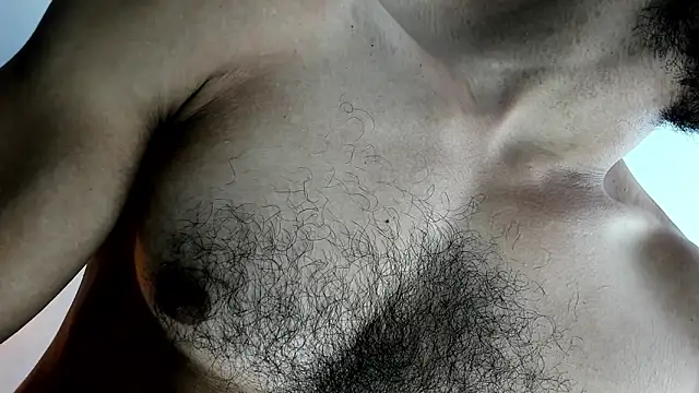 latinhotmuscle online show from 11-03-25, 08:04