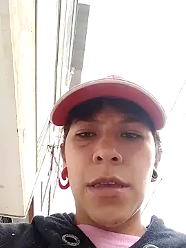 Raven Rouge  online show from 02-15-26, 01:31