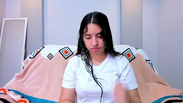 Nicol Chang online show from 11-21-25, 08:18