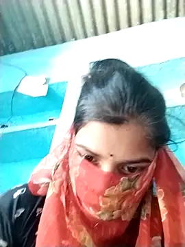 Hot-qwer online show from 04-03-26, 05:16