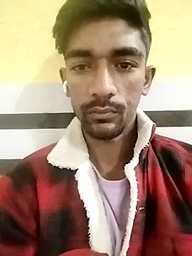 Snapshot of alone_-_deep chatting on 12-20-25, 02:07 alone - deep online show from 12-20-25, 02:07