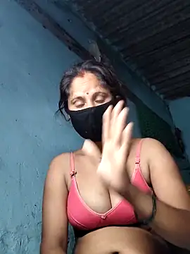 Hot-ilaiy online show from 09-29-25, 10:14