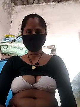 Hot-ilaiy online show from 11-24-25, 08:58