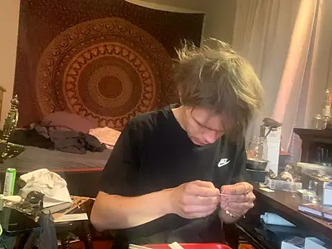 Snapshot of XanderOzzz chatting on 11-15-25, 10:37 XanderOzzz online show from 11-15-25, 10:37