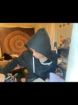 Snapshot of XanderOzzz chatting on 11-26-25, 01:23 XanderOzzz online show from 11-26-25, 01:23