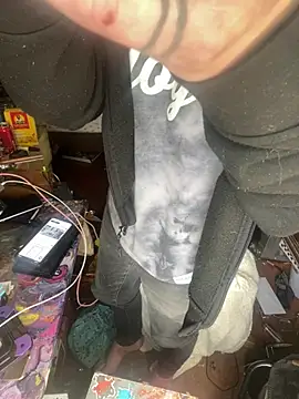 XanderOzzz online show from 02-17-26, 08:48