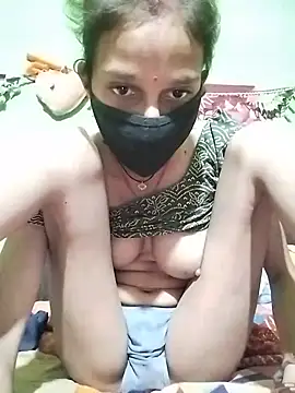Snapshot of Punam_ji chatting on 07-21-26, 10:50 Punam ji online show from 07-21-26, 10:50