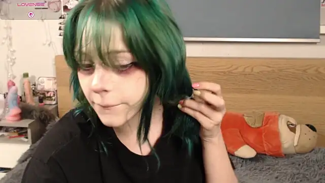 triplebakaaa online show from 11-08-25, 05:23