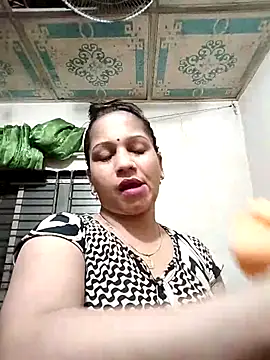 Payel 50 online show from 06-30-26, 07:04