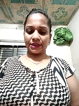 Payel 50 online show from 07-24-26, 05:33