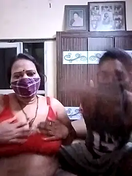 LoveOnStream online show from 02-23-26, 09:50