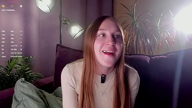 Snapshot of NanaMertins chatting on 10-25-25, 12:07 NanaMertins online show from 10-25-25, 12:07