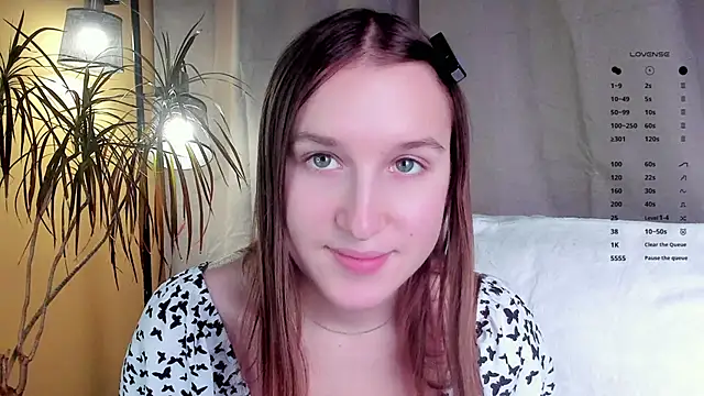 Snapshot of NanaMertins chatting on 11-23-25, 01:38 NanaMertins online show from 11-23-25, 01:38