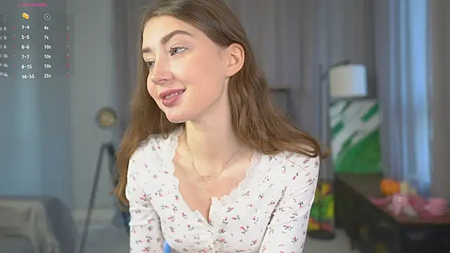 DeeannaBoera online show from 11-17-25, 03:56