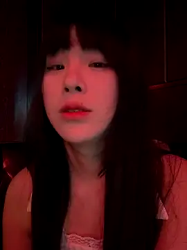 Snapshot of ananmissy chatting on 10-31-25, 04:08 ananmissy online show from 10-31-25, 04:08