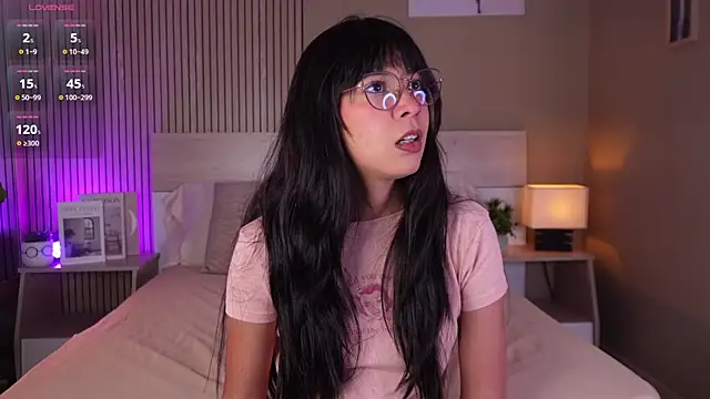 aprilqueenie online show from 07-23-26, 07:45