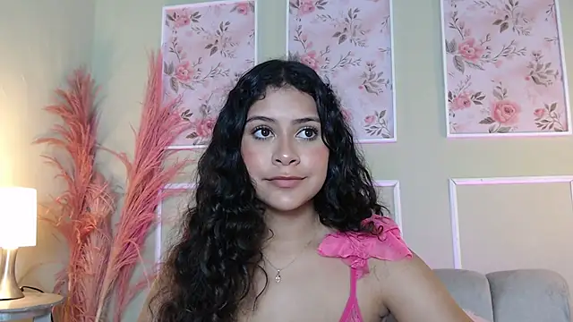 CurlyDani online show from 10-19-25, 07:03
