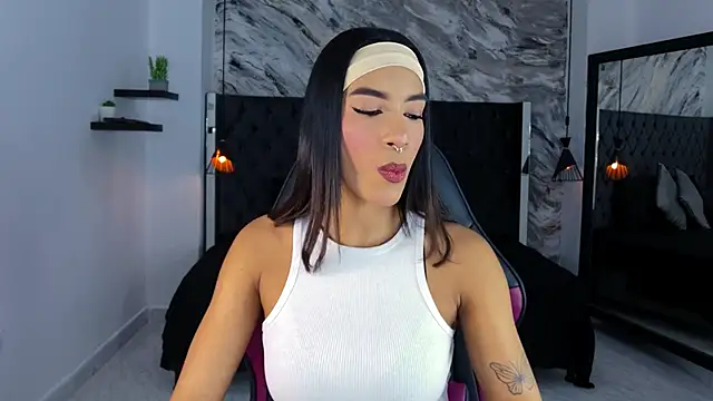 kitty collins  online show from 06-02-26, 11:56
