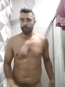 Snapshot of rafaelstorm90 chatting on 11-16-25, 05:02 rafaelstorm90 online show from 11-16-25, 05:02