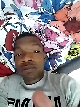 Snapshot of TmanZim2025 chatting on 09-13-25, 07:57 TmanZim2025 online show from 09-13-25, 07:57