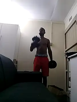 Snapshot of TmanZim2025 chatting on 09-23-25, 04:43 TmanZim2025 online show from 09-23-25, 04:43